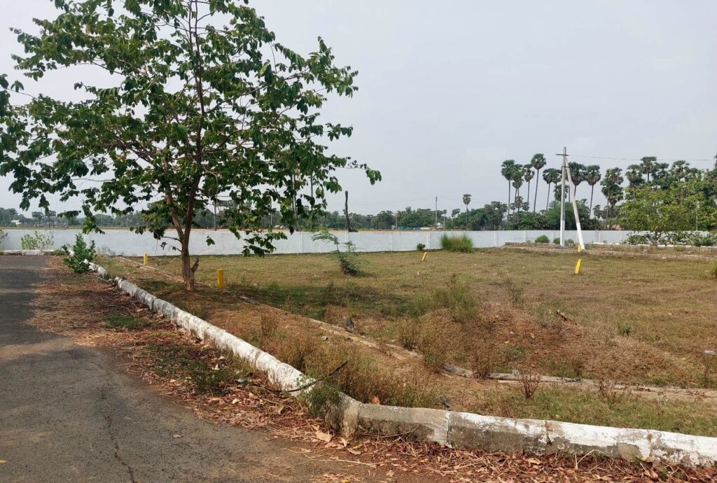 Highway-facing VMRDA-approved plots at Kohinoor Prime project in Atchutapuram, Vizag