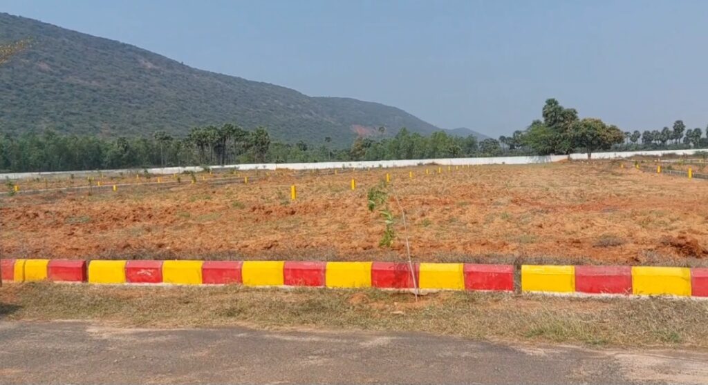 Open residential plots near Atchutapuram Pharma City at True Prime Commercial layout