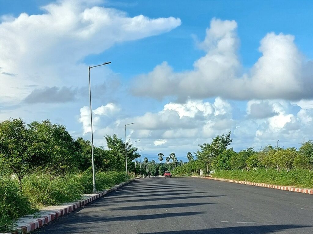 VMRDA approved plots in Bheemili near Vizag with developed roads and residential investment potential